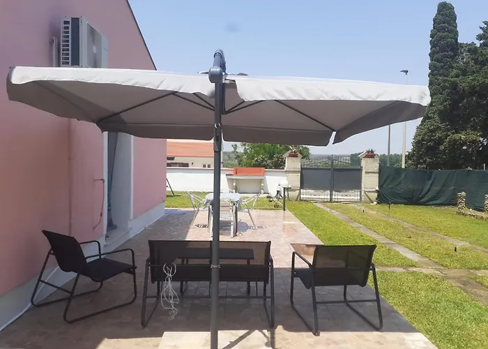 Podere Nonno Franco Apartman
